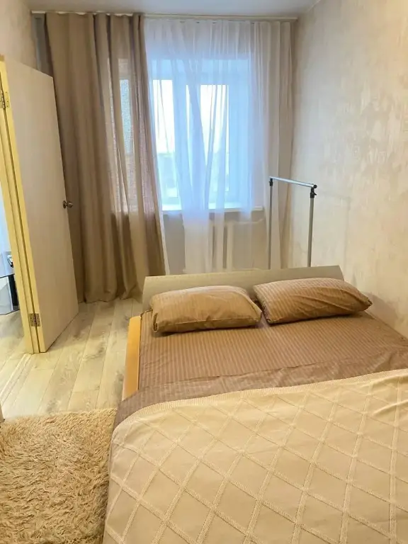 carousel image 1