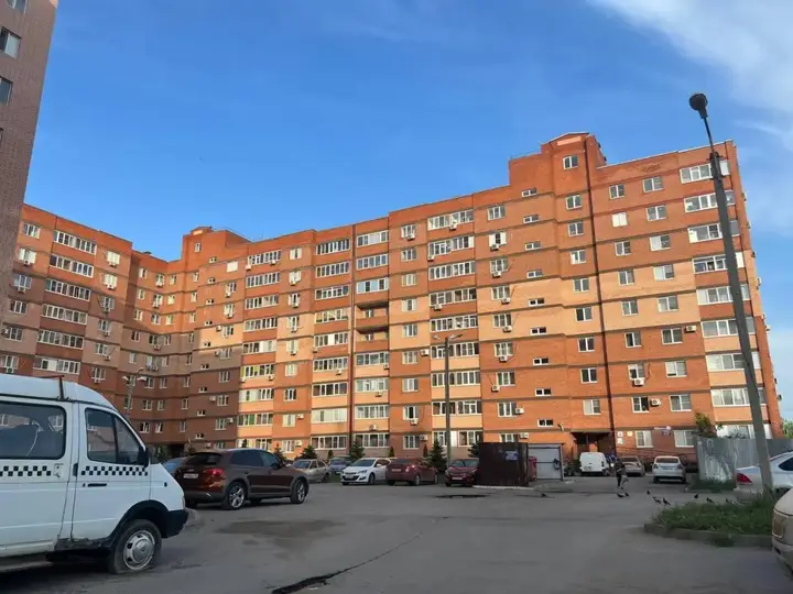 Волгодонск: Апартаменты на улице Индустриальная