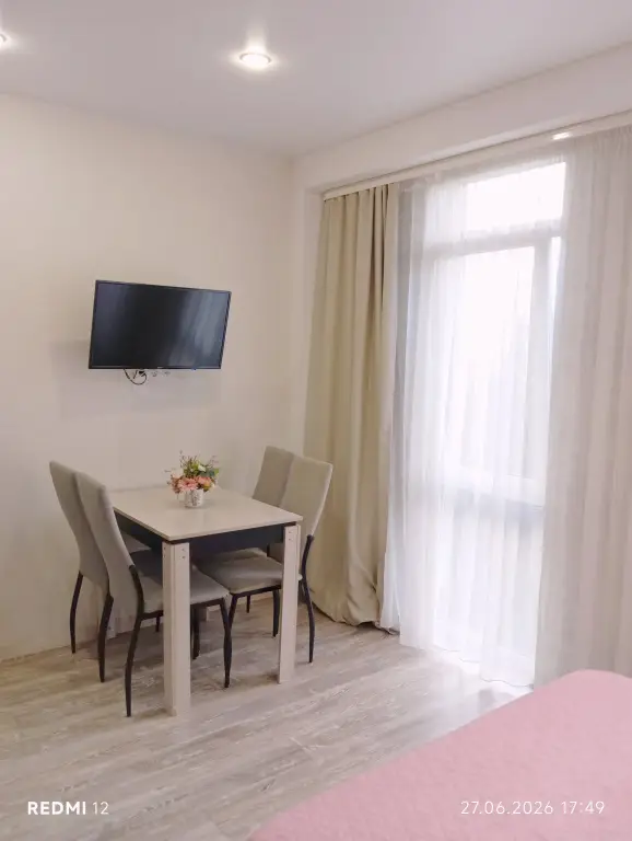 Сочи: Квартира Розовая студия