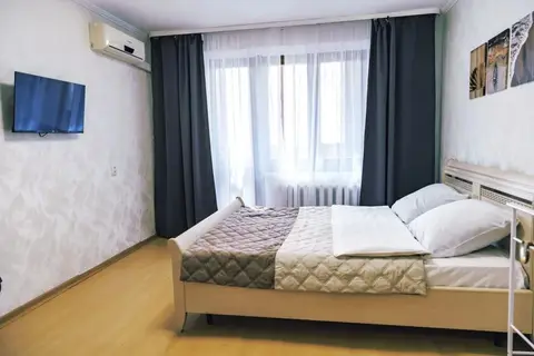 Квартира двухкомнатная на Мельникайте 122 — фото 1