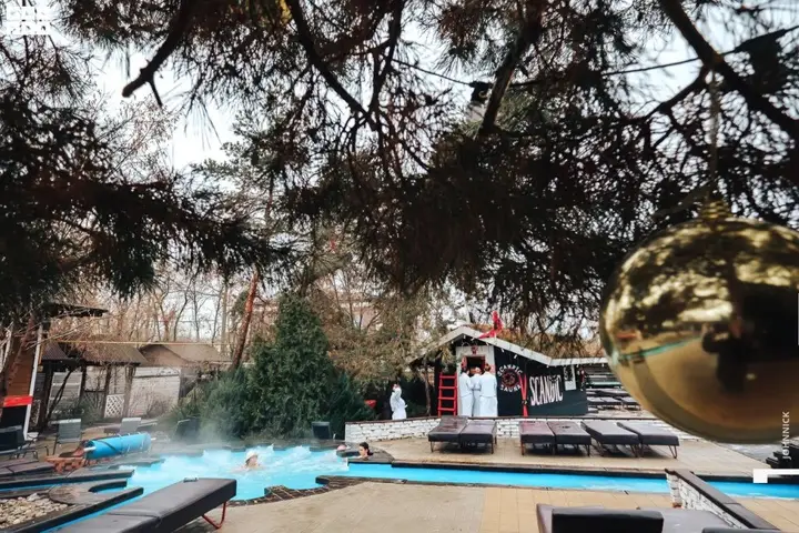 carousel image 2