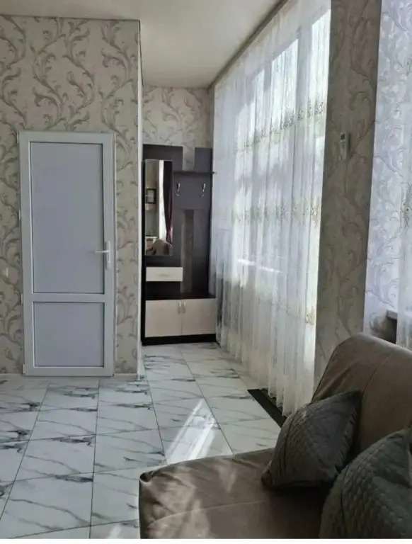 Сочи: Квартира c частичным видом на море