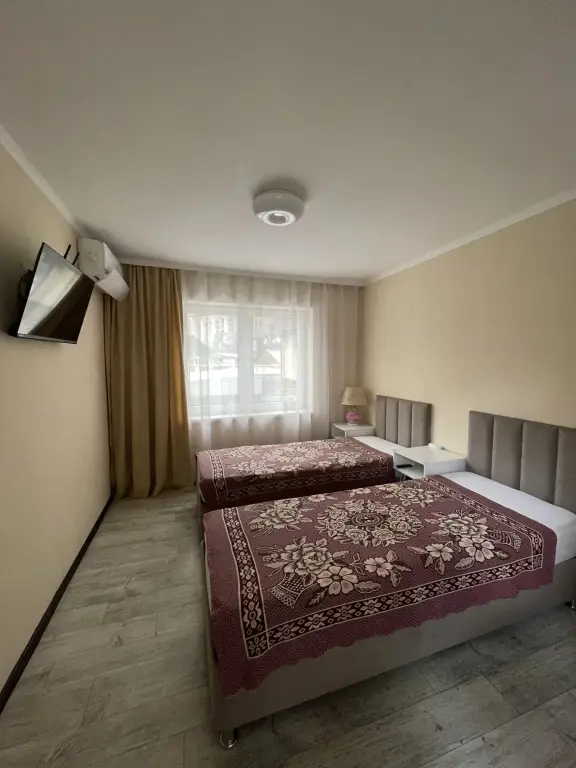 Меблированные комнаты Комната в центре — фото 1