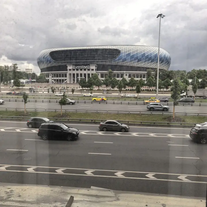 Москва: Апартаменты с видом на ВТБ арену