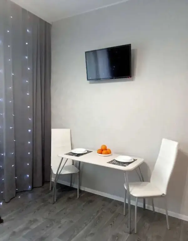 Курск: Апартаменты на Хуторской 4