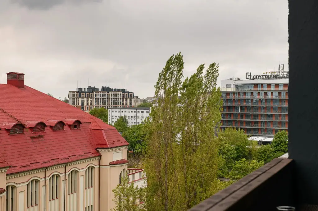 Стильная уютная квартира в центре Калининграда рядом с Нижним озером — фото 1