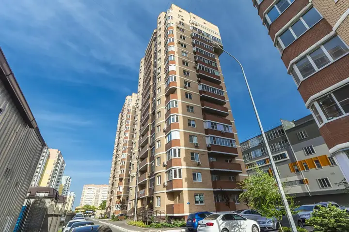 Краснодар: Апартаменты ApartGroup на улице Репина 1/2 корпус 2