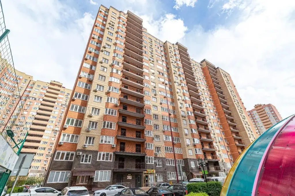 Краснодар: Аппартаж на улице Домбайская 59