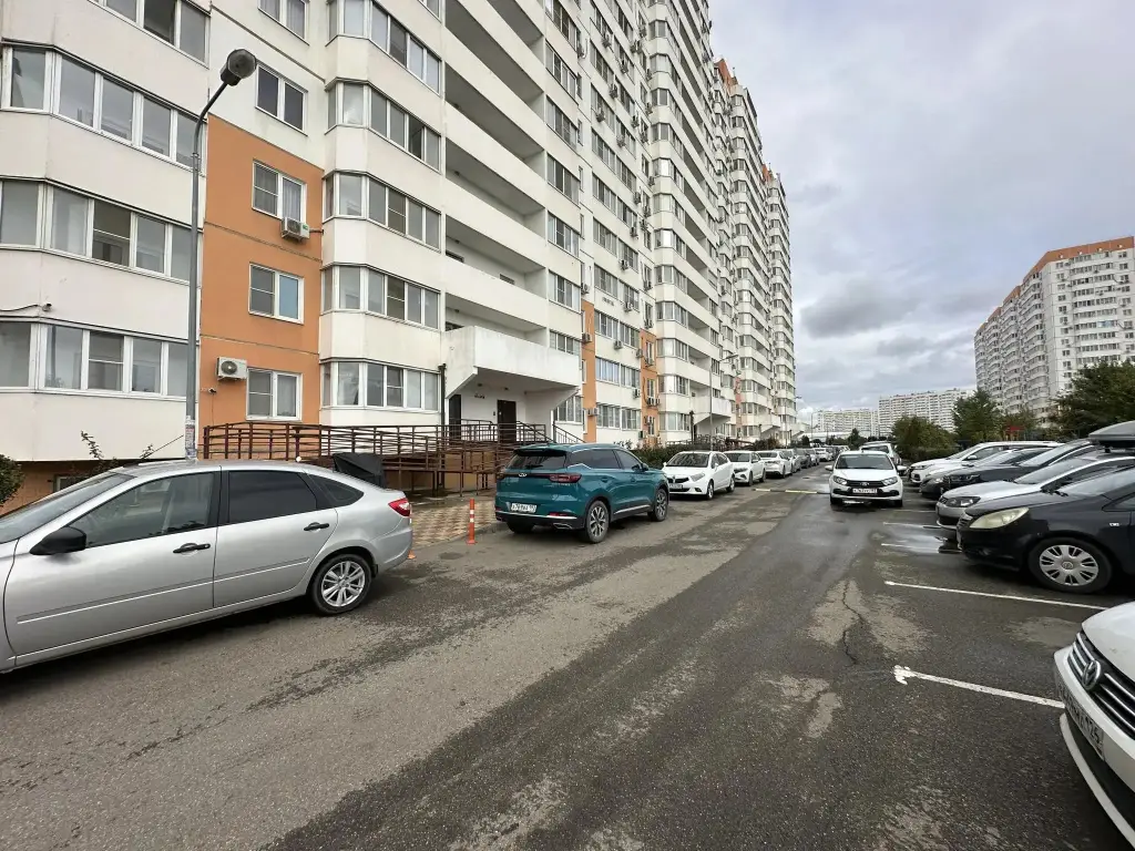 Краснодар: КакДома на Героя Владислава Посадского 28