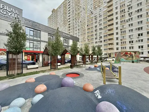 Апартаменты «БЛАГОРОДНЫЙ СЕРЫЙ» на улице Заполярная — фото 1