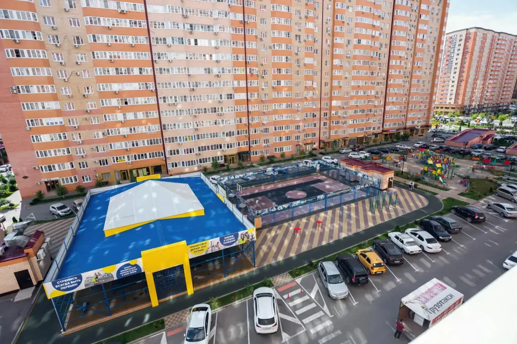 Краснодар: Погостити на улице Героя Яцкова И.В. 15\1