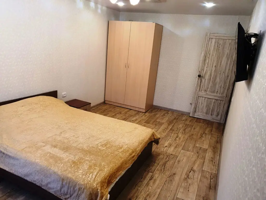 Петропавловск-Камчатский: Апартаменты 1-комнатная на 6км