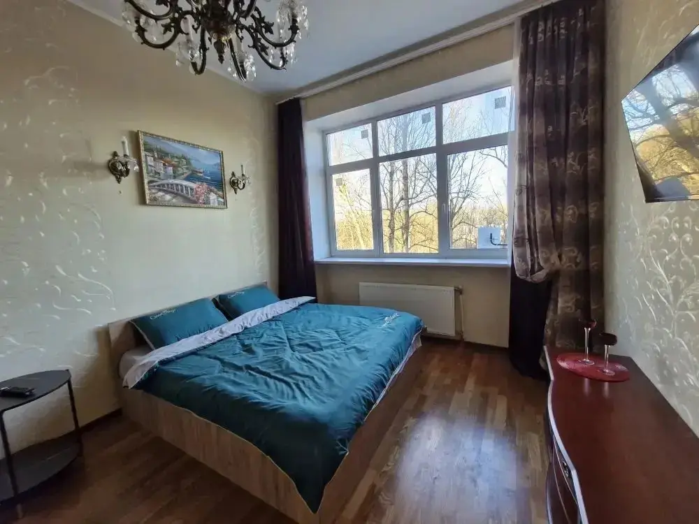 Квартира уютная рядом с Петергофскими фонтанами — фото 1