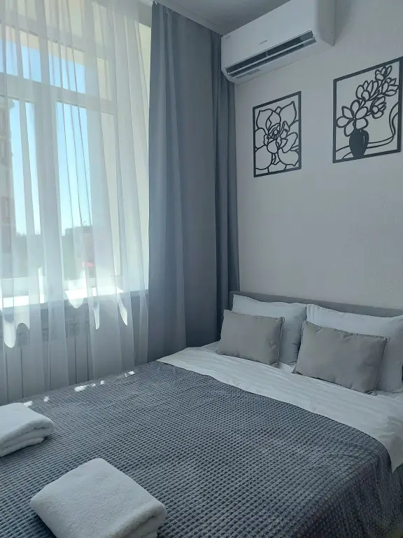 Квартира BGH новая студия в Ворошиловском районе — фото 1