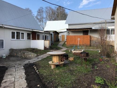 Ключи: Guest house "U Kota"