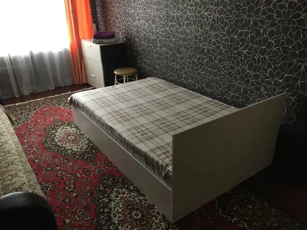 Североуральск: Квартира на Ватутина 24