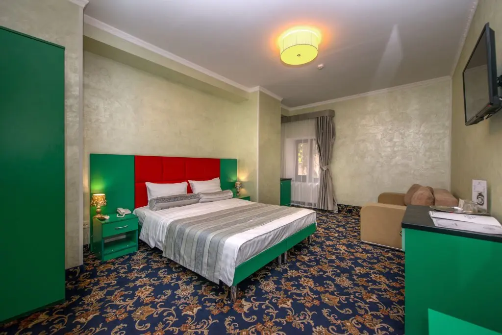 Симферополь: Serov Hotel