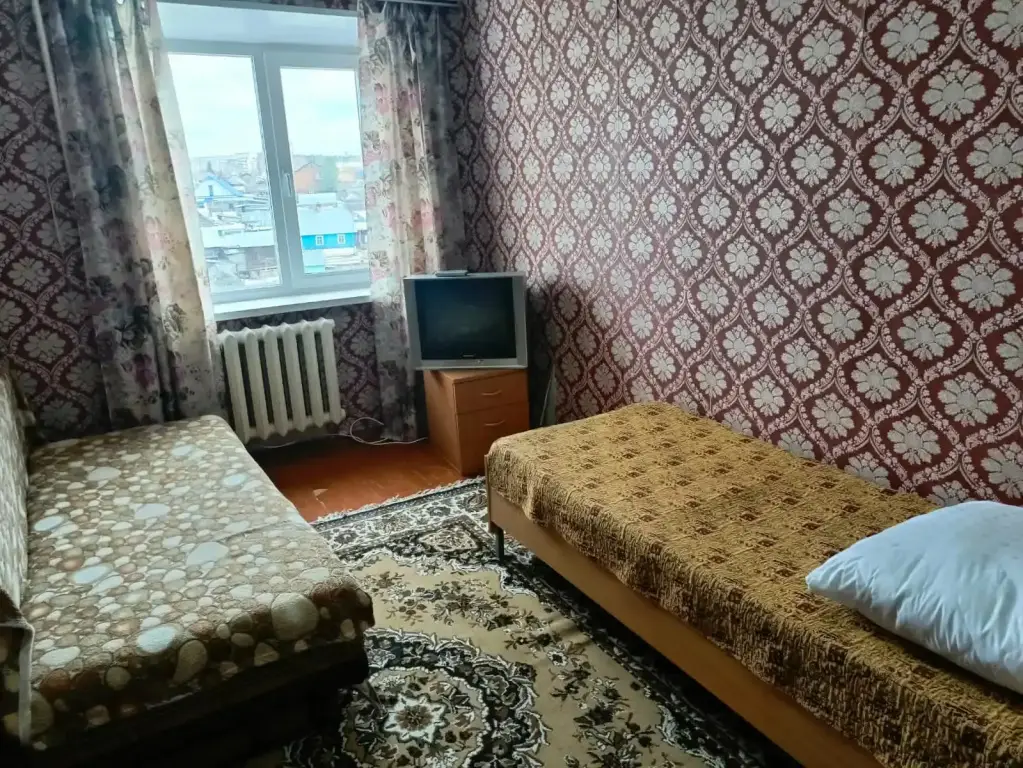 Североуральск: Квартира на улице Каржавина 18