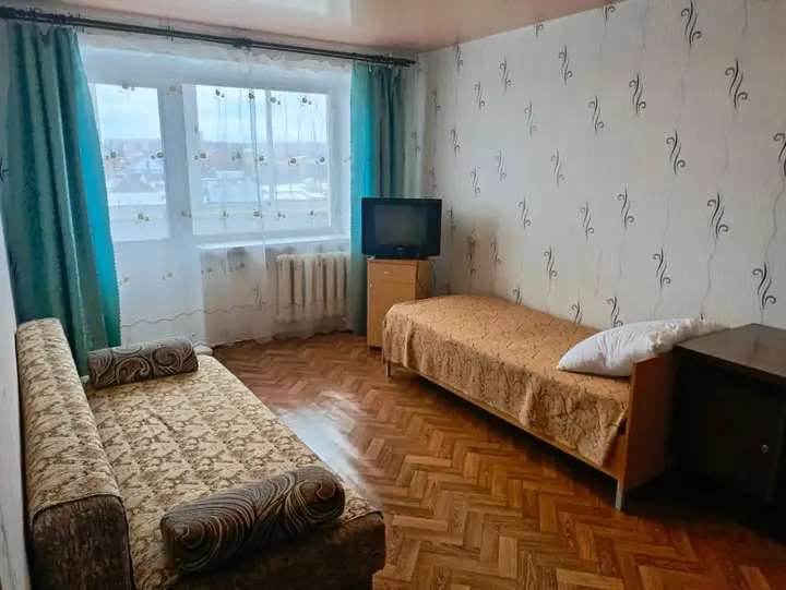 Североуральск: Квартира на улице Каржавина 18