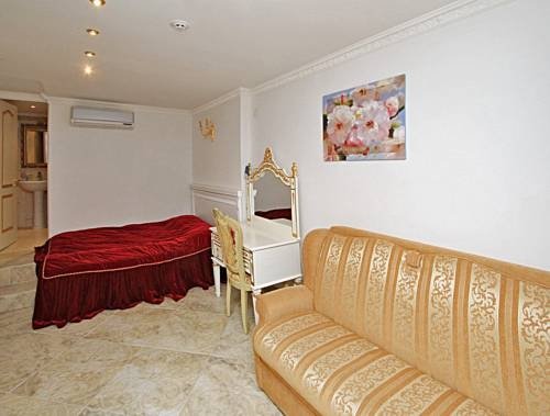 Даниловка: Royal Park Hotel