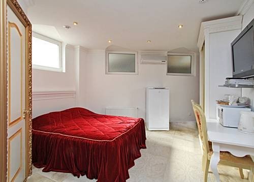 Даниловка: Royal Park Hotel