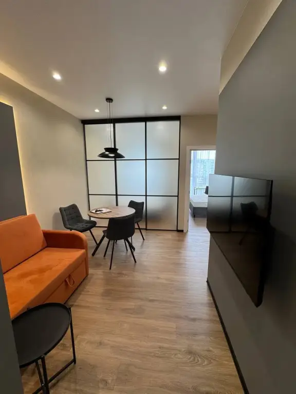 Владивосток: Квартира на 6 человек TOPHOUSE на Баляева
