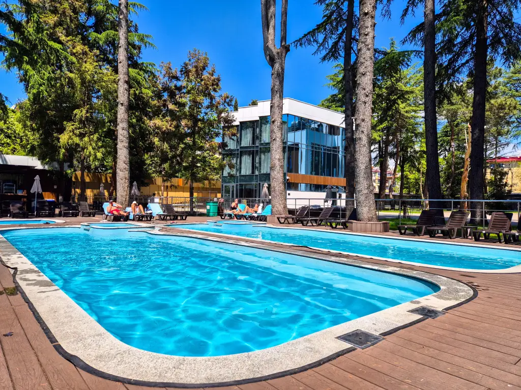 Апартаменты Премиум Класса с Бассейном и Балконом — фото 1