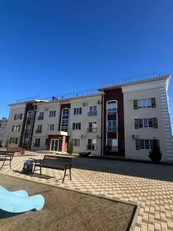Краснодар: Новая креативная просторная квартира, где вы услышите свои мысли, а не шум городской суеты!!! ЖК Гарантия в 5 минутах от Немецкой деревни!