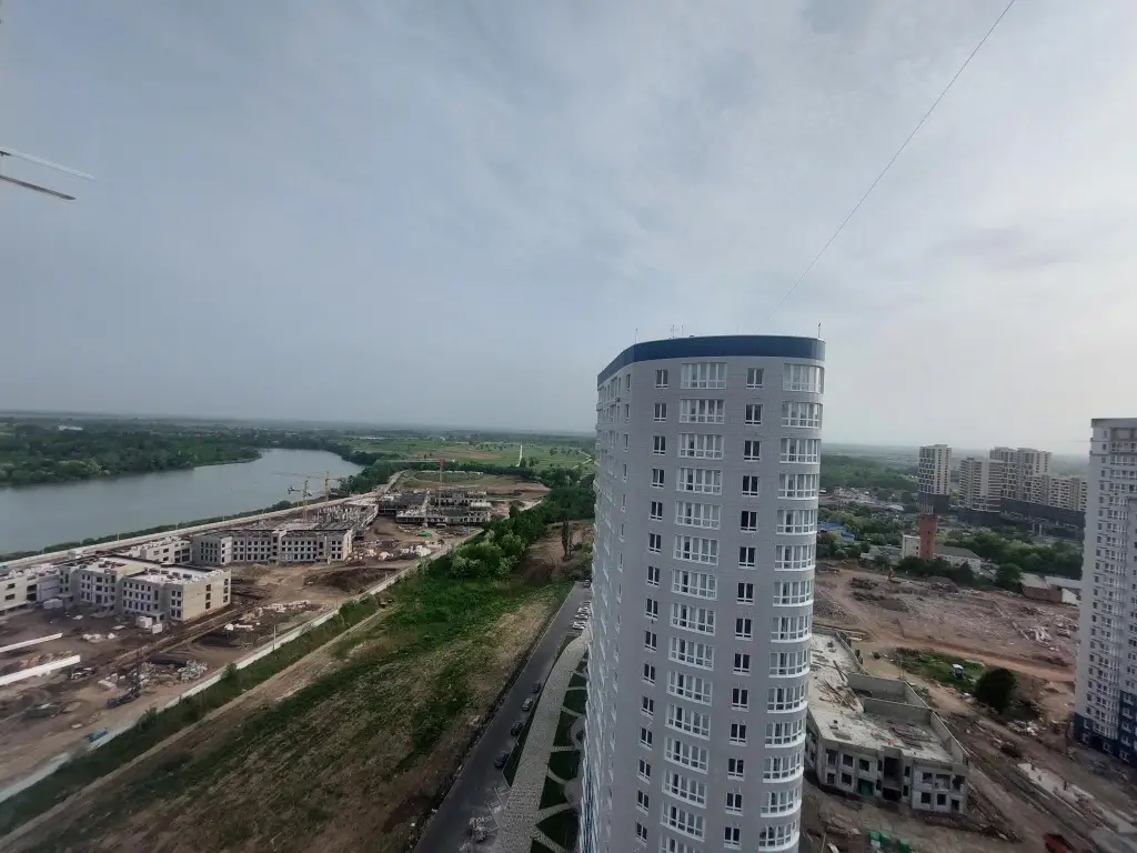 Краснодар: Апартаменты на улице Воронежская 47/35 (23)
