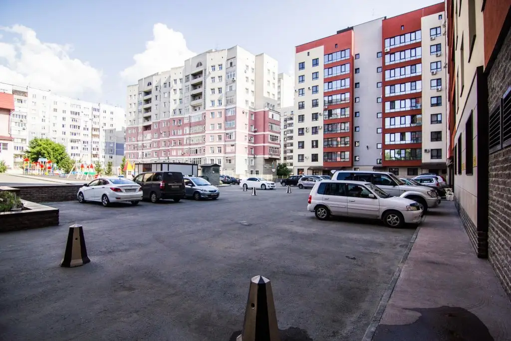Барнаул: ЖивиТУТ на проспекте Комсомольский 44