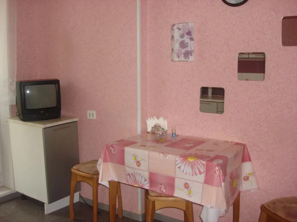 Петрозаводск: Apartment na Povenetskoy