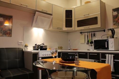 Петрозаводск: Apartment On Lyzhnoy