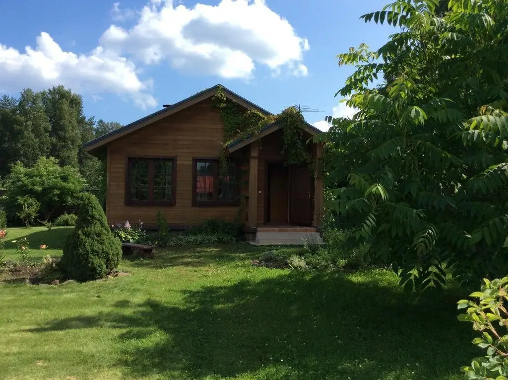 Деревянное: Country House on Onega