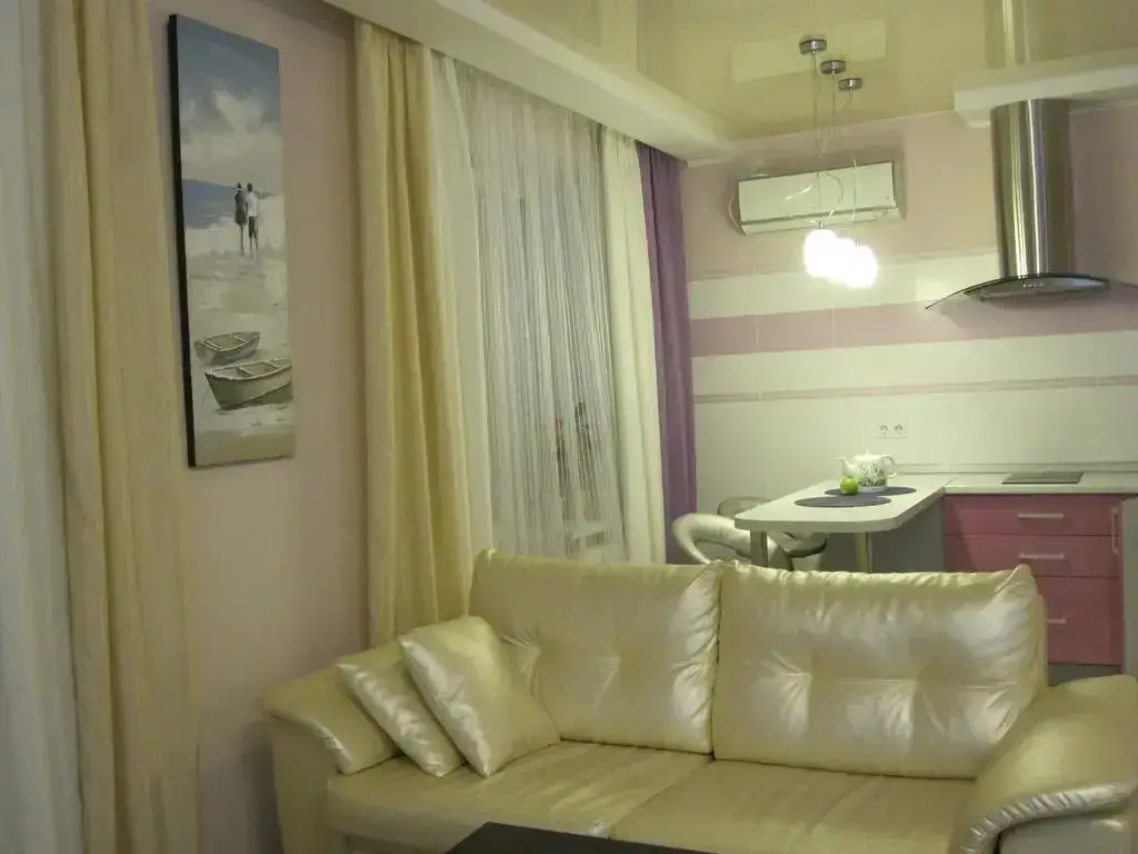 Саратов: Apartments Lugovaya 67, rjadom k-ka Paramonova, Transneft', Jugtransgaz