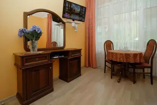 Саратов: Отель Гостиница Лира