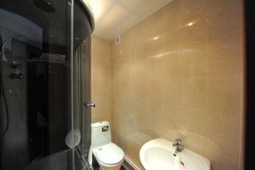 Волгоград: Hotel Akademicheskaya