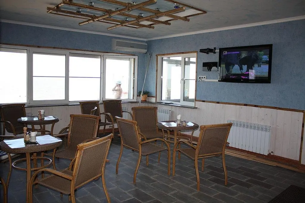 Приморско-Ахтарск: AhtariSurf Hotel