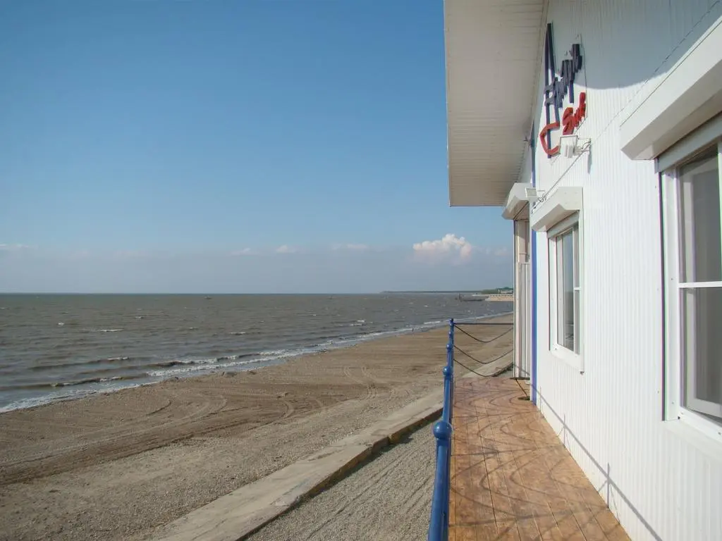 Приморско-Ахтарск: AhtariSurf Hotel