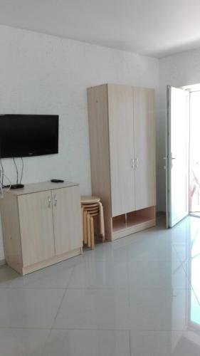 Ейск: Apartment on Pervomayskaya 129