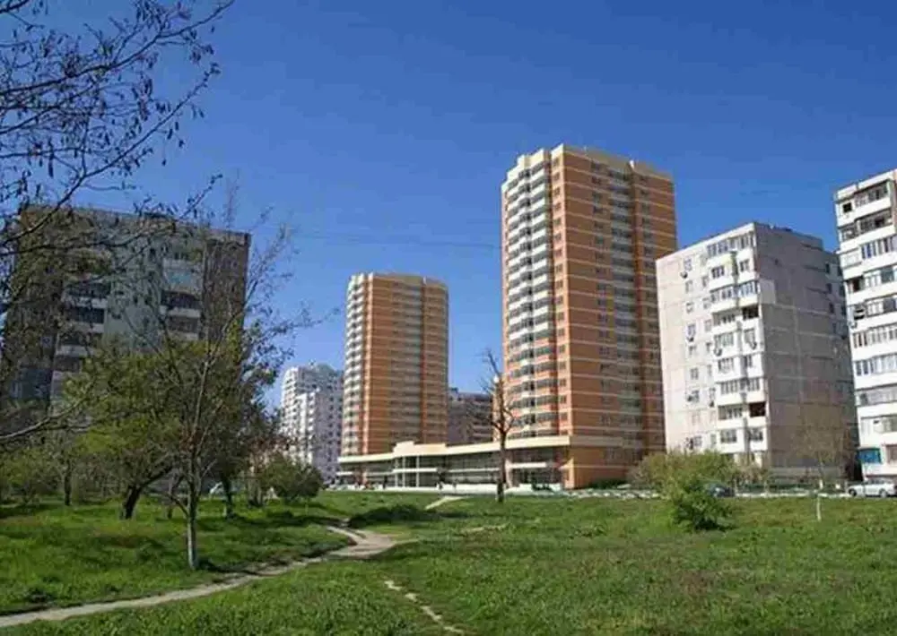Новороссийск: Apartment on Pionerskaya 23