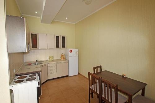 Анапа: Apartments on Kirova 12
