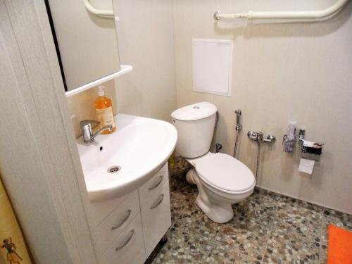 Новороссийск: Apartment with Sea View