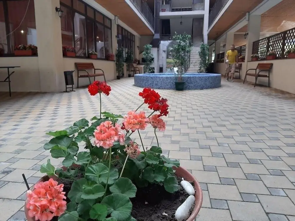 Дивноморское: Отель Atrium
