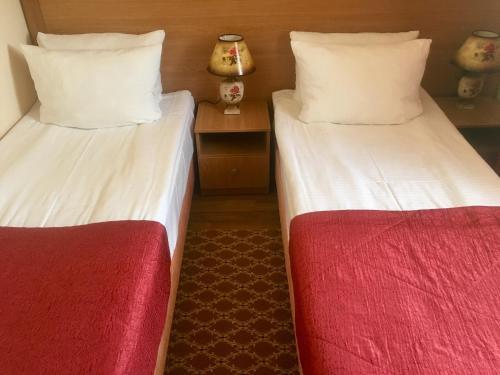 Кучугуры: Azovskaya Riv'Era Guest House