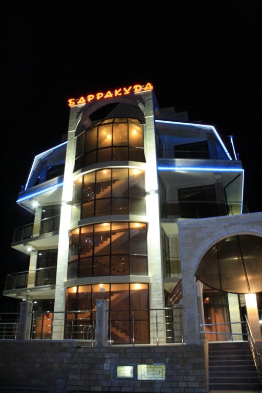 Геленджик: Гостиница "Барракуда"