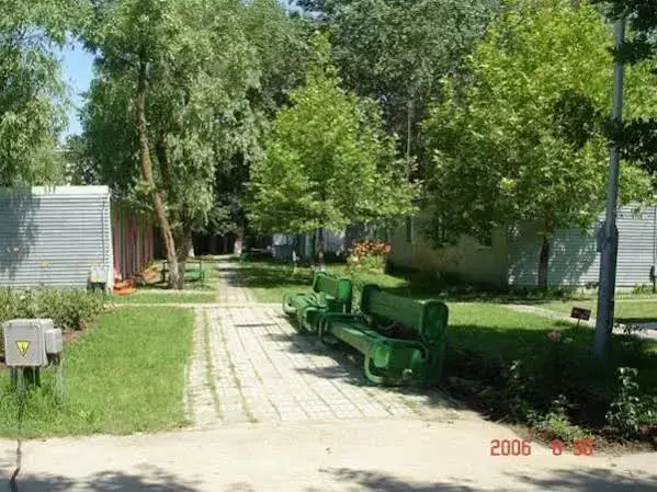 Анапа: База отдыха Искра
