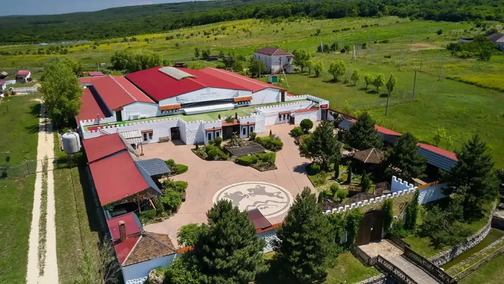 Фадеево: Отель Черкесский Аул
