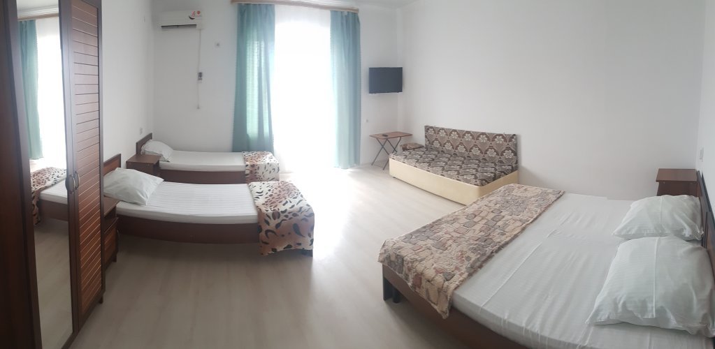 Витязево: Guest House Citrus