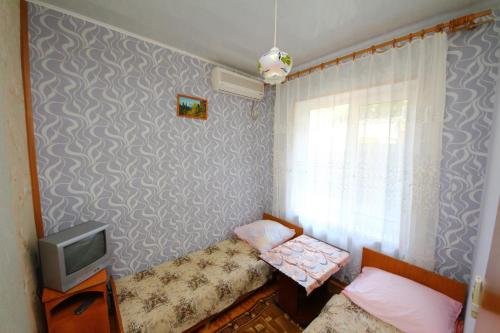 Анапа: Cottage Turgeneva 98 B