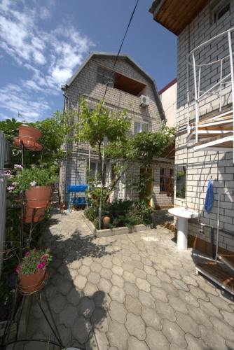 Анапа: Cottage Turgeneva 98 B